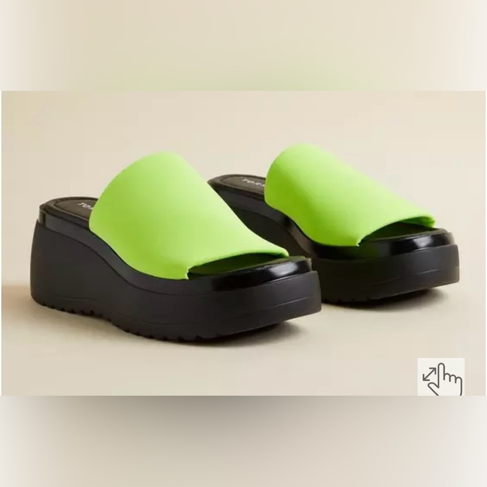 SOLD Torrid Chunky Stretch Platform Sandals